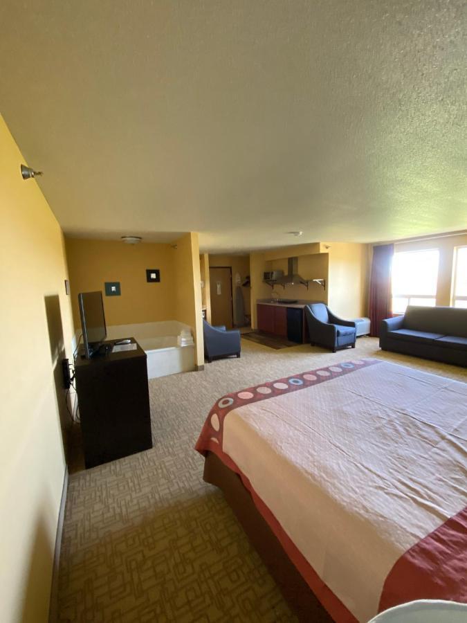 Hotel Super 8 By Wyndham Jackson Mn Esterno foto